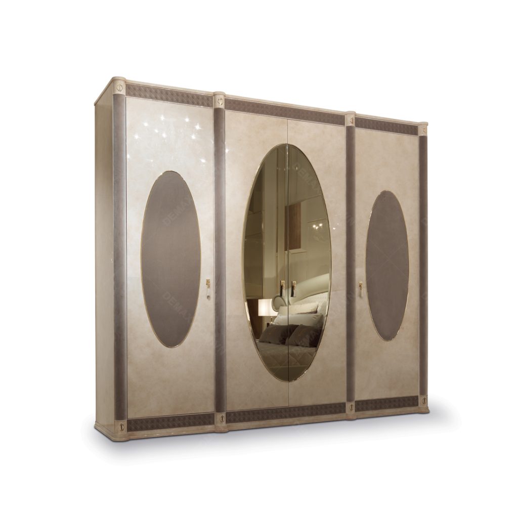 Caractere Wardrobe