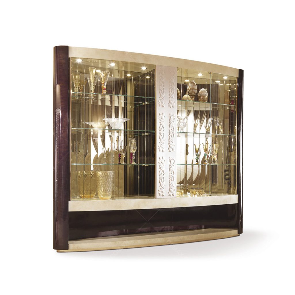 Couture Vitrine