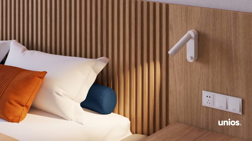 Creo Reading Wall Light