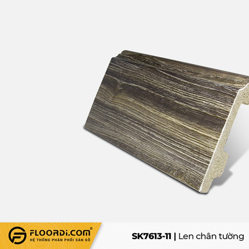 Len chân tường SK7613-11 – Black Gold