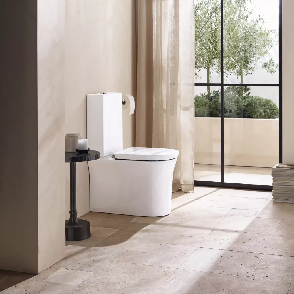Bồn cầu đặt sàn 2 khối