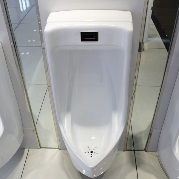 Bệ Tiểu Nam Treo Tường