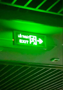 Đèn EXIT chỉ dẫn 2 mặt
